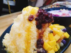 榴莲雪花冰-串妹花式冰粉(乐山总店)