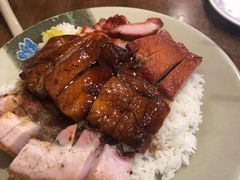 三拼饭-桃苑烧腊饭店