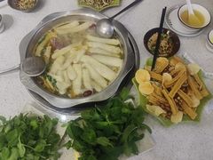 -乙丙丁正宗昭通天麻火腿鸡(总店)