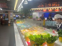-四囍码头海鲜烧烤自助火锅(外滩南京东路悦荟广场店)