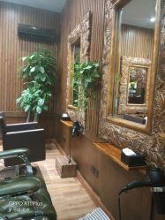 -红人馆造型世爵国际