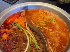 -沸炉重庆老火锅(军事博物馆店)