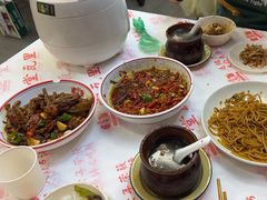 -堂瓦里·33年传统赣菜(第一街区店)