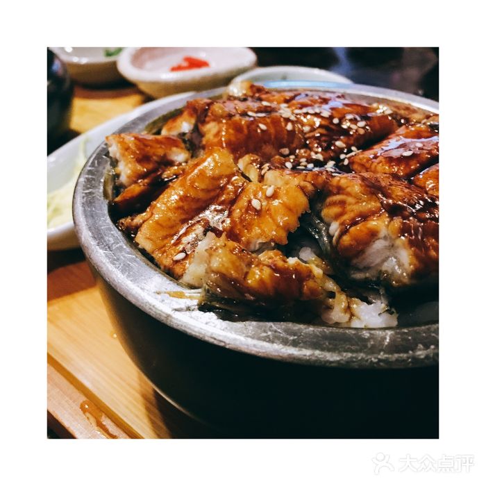 友料居酒屋元太的鳗鱼饭图片