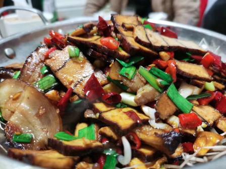 江西广丰饭店(方泗公路)-"江西饭店,菜的口味非常不错哦!点了炒香干.