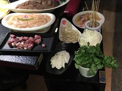 -九鼎轩脆毛肚火锅(商业街店)