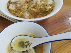 -蟹芆三馄饨