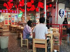 大堂-么肆烤肉·中式自助·烤肉大排档(街道口季佳PAI店)