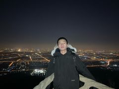 -鬼笑石后山停车场