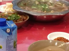 -谢老五跷脚牛肉·非遗传承店