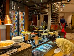-怡咖啡海鲜自助餐厅(浦东香格里拉店)
