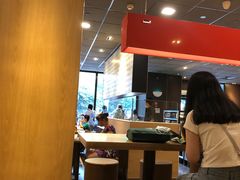 -麦当劳(杭州西湖银泰百货店)