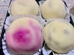 -幸运盒子网红蛋糕房(民族路店)