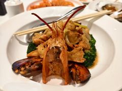 -万龙洲海鲜(大兴绿地缤纷城店)