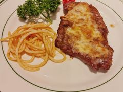 -纽斯特牛排自助餐厅(浦江万达店)