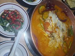 -洱火云南酸菜牛肉火锅(石景山当代商城店)