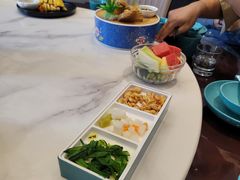 -荷塘秋月·本帮江浙菜(国权路店)