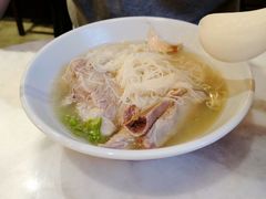 特级龙骨面线汤-松发肉骨茶SongFa(静安嘉里中心店)