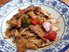 -何太太馄饨面铺(大浒东苑店)