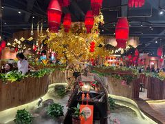 -老滇山寨•云南特色菜•地方菜•民族风情歌舞表演(金碧店)