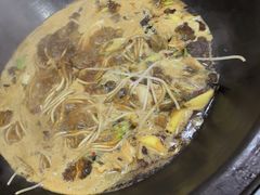 -邹家军铁锅炖(杨家湾店)