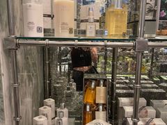 -Bath & Bloom Flagship Store at Central World