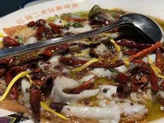 -桂二老坛酸菜鱼(三街两巷店)