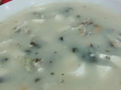 鱼头豆腐汤-广宁炭炉鸡煲·富临门饭店