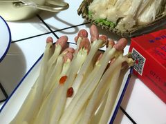 花生苗-贤合庄卤味火锅(安吉万达店)