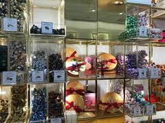 -VENCHI 闻绮(上海佛罗伦萨小镇店)