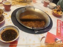 -宏姐串串香(征仪路店)