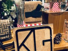 -LOL原创生活概念店(K11购物艺术中心店)