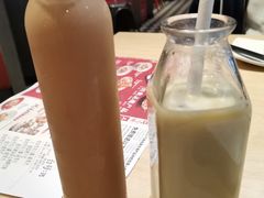 避风塘招牌港式冻奶茶-避风塘(百联东郊店)