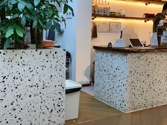 -Line 咖啡(石厦花园店)