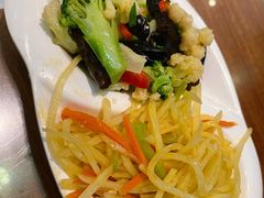 凉菜拼盘-西北朗益和穆斯林餐厅