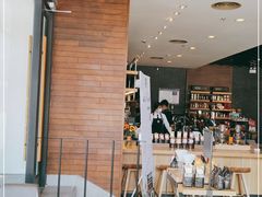 -星巴克臻选(济南万达店)