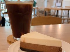 -Cafe Villa
