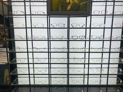 -回瑞眼镜·蔡司·依视路官方授权店(广益路万达店)