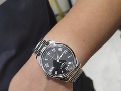 -亨吉利世界名表中心(砂之船奥莱店)