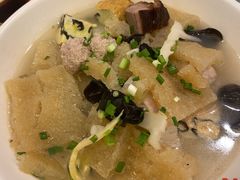 -侬佳蒸菜馆(听潮店)