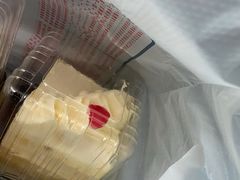 -红宝石·鲜奶小方·海派西点房(南翔店)