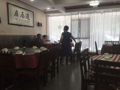 大堂-进屋坐(拓兴花苑店)