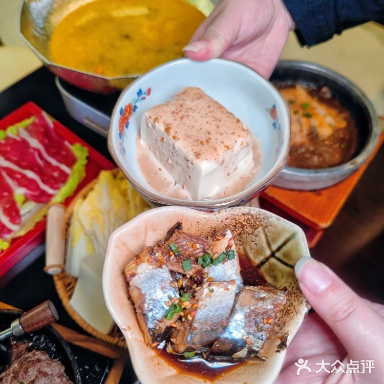 魔都也有火爆杭州福州的牛肉饼饭啦,我先尝为敬‼️