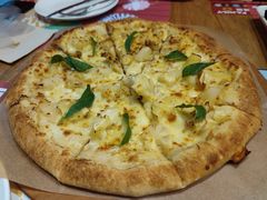 -乐凯撒披萨(东方新世界店)