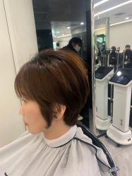 -简法造型·品牌形象店