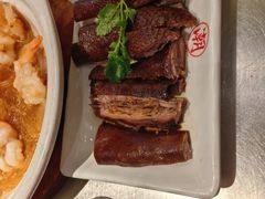 -潮界(LU·ONE凯德晶萃广场店)