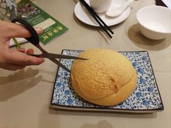 酥皮菠萝包-南海渔村 (流花湖店)