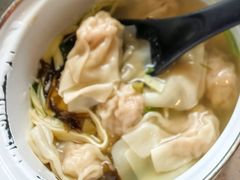 虾仁鲜肉小馄饨-柴爿巷·香酥鸡&馄饨(复兴中路店)