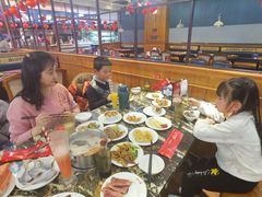 -吉布鲁牛排海鲜自助(龙湖北城天街购物广场店)