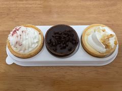 -红宝石·鲜奶小方·海派西点房(控江店)